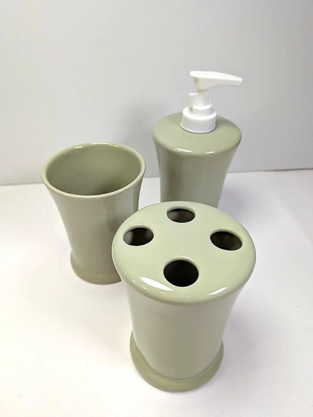 Sage Green Ceramic Bathroom Accessory Set - 3 Piece (Target 2008)